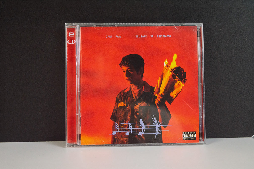 Dani faiv - SCUSATE SE ESISTIAMO