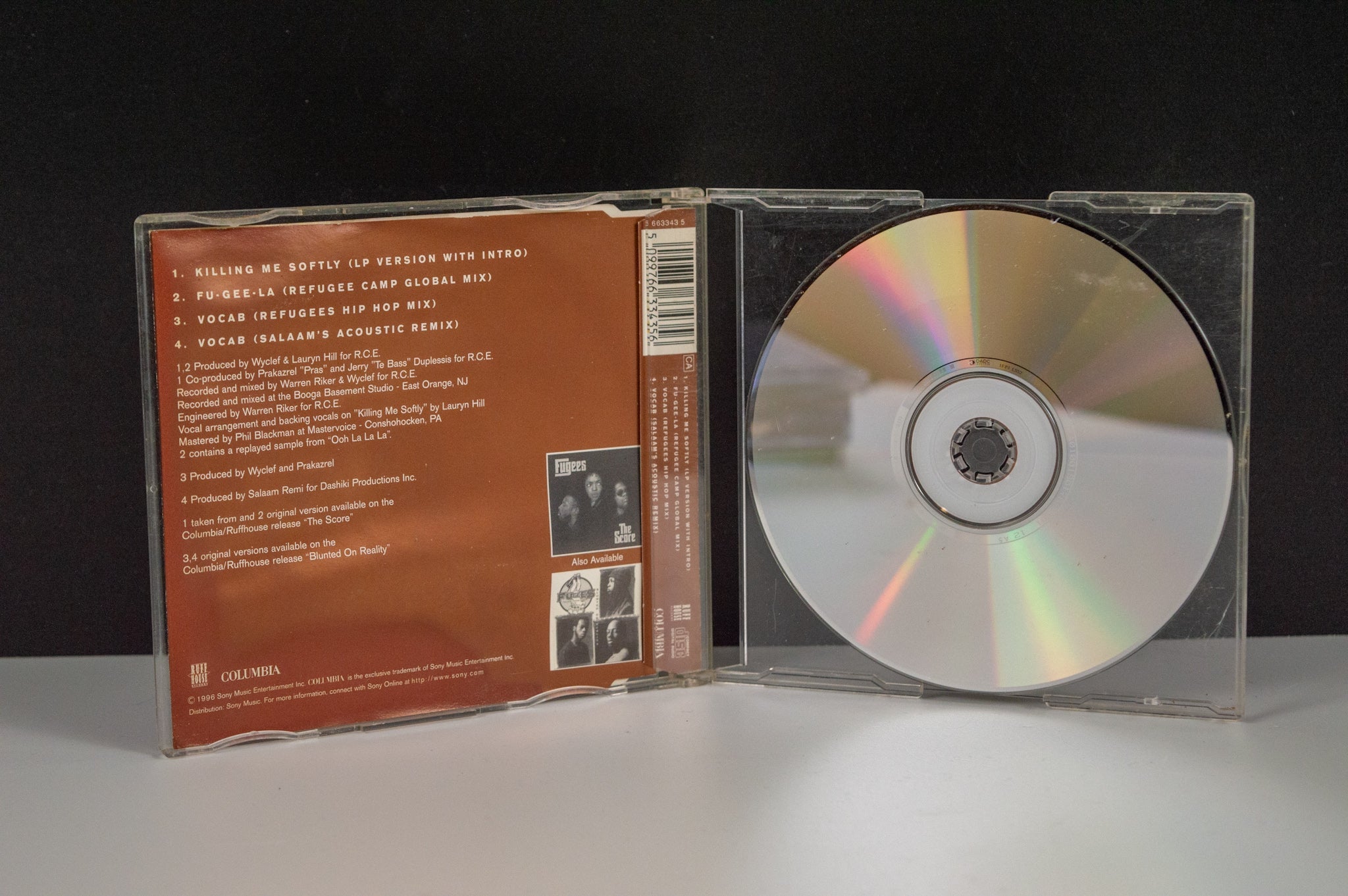 Fugees - KILLING ME SOFTLY