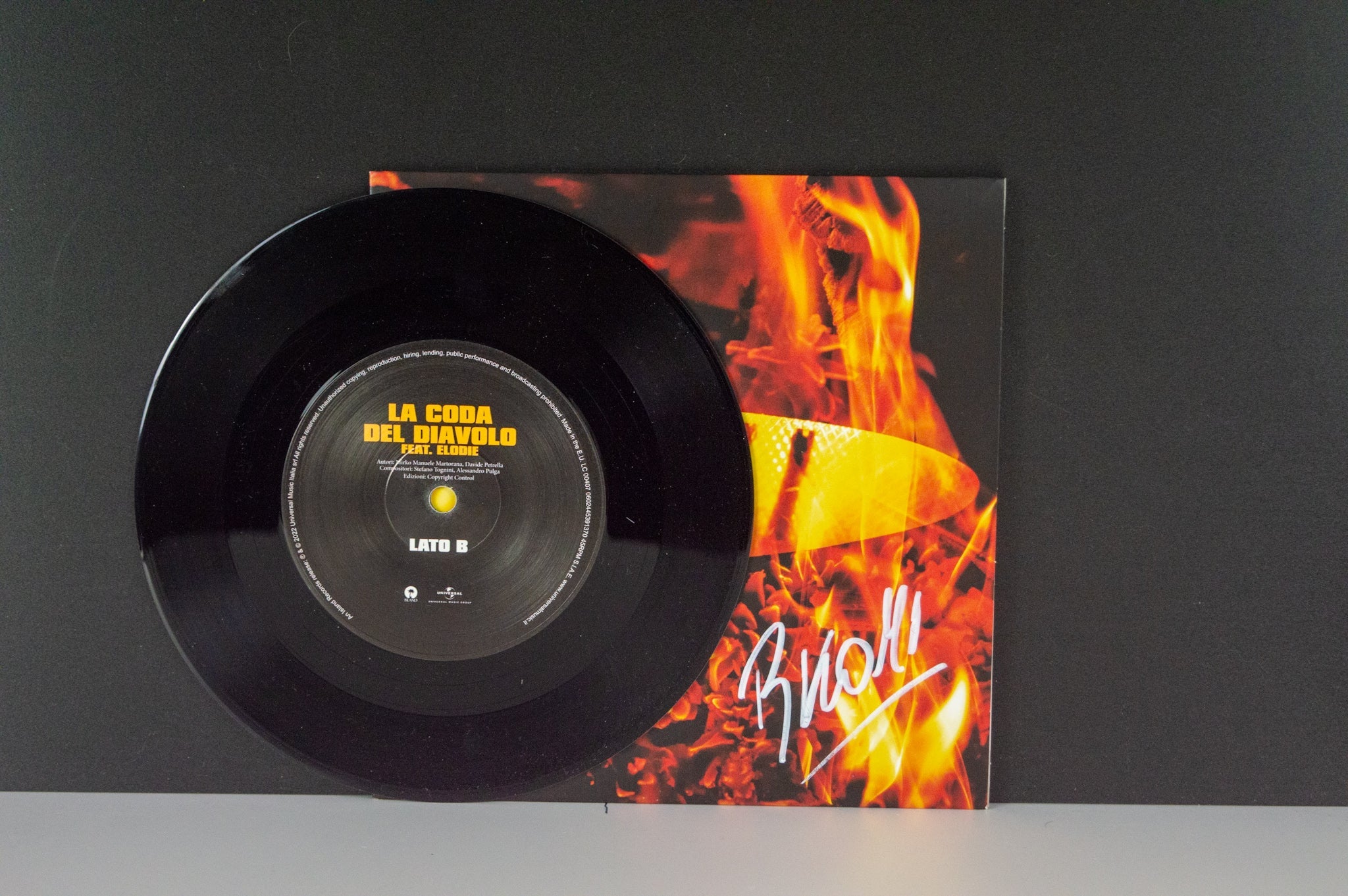 Rkomi - INSUPERABILE / LA CODA DEL DIAVOLO